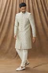 Arihant Rai Sinha_Cream Sherwani Jacquard Silk Geometric Pattern Set _Online_at_Aza_Fashions