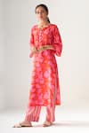 Negra Elegante_Pink Cotton Silk Printed Floral Notched Round Neck Faded Rose Kurta And Pant Set _Online_at_Aza_Fashions