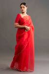 Kavitha Gutta_Red Organza Floral Blouse V Neck Rekha Scallop Hem Saree With _Online_at_Aza_Fashions