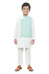 Buy_APRICOTKIDS_Off White Cotton Silk Printed Floral Kurta Set  _at_Aza_Fashions