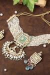 Buy_Auraa Trends_Blue Stones, Diamonds Kundan Embellished Necklace Set _Online_at_Aza_Fashions