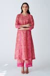 Buy_House Of Pink_Pink Chanderi Thread Work Round Notched Printed Kurta Set _at_Aza_Fashions