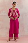 Buy_TIC_Fuchsia Raw Silk Embellishment Gota Work Square V Neck Rooh Kurta And Palazzo Set _at_Aza_Fashions