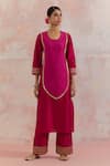 Buy_TIC_Red Raw Silk Embellishment Gota Work U Neck Rooh-e-dari Color Block Kurta _at_Aza_Fashions