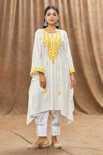 Tantalizing Salwar Kaftan