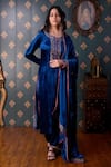 Buy_Abbaran_Blue Viscose Velvet Woven Floral Motifs Notched Straight Kurta Pant Set _Online_at_Aza_Fashions