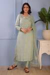 Buy_Abbaran_Green Kurta- Silkpant- Satindupatta- Organza Lucknowi Silk Set _at_Aza_Fashions