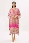 Buy_Peenacolada_Pink Cotton Silk Floral Round Notched Print Kaftan _at_Aza_Fashions