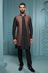 Buy_Vanshik_Black Bundi Pashmina Woven Floral And Kurta Set _at_Aza_Fashions