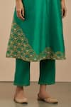 Shop_Priya Chaudhary_Green Chanderi Silk Embroidered Thread Work Notched Round Neck Kurta And Pant Set _Online_at_Aza_Fashions