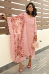 Buy_Naaz By Noor_Pink Cotton, Organza, Chanderi Plain Notched Kurta Set With Printed Dupatta _at_Aza_Fashions