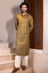 Buy_Darshika Menswear_Green Linen Plain Pathani Kurta Set _at_Aza_Fashions