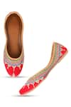 Buy_Samyukta Singhania_Red Embroidered Geometric Juttis _at_Aza_Fashions