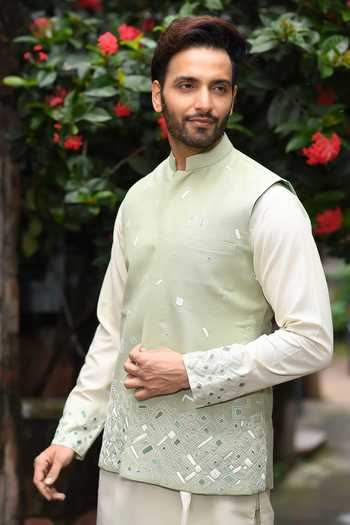 Buy_Priyanka Haralalka_Green Cotton Blend, Ruby Silk Geometric Floral Embroidered Bundi And Kurta Set _Online_at_Aza_Fashions