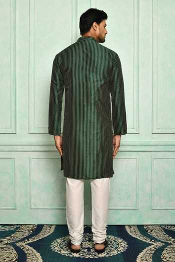 Shop_Adara Khan_Green Linear Pattern Asymmetric Placket Kurta _at_Aza_Fashions