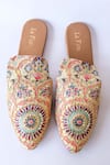 Buy_La Fiza_Beige Mandala Print Freya Mules _at_Aza_Fashions