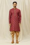 Aryavir Malhotra_Maroon Kurta  Handloom Cotton Printed Digital Set _Online_at_Aza_Fashions