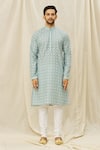Arihant Rai Sinha_Green Handloom Cotton Mirrors Traditional Print Straight Kurta_Online_at_Aza_Fashions