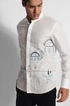 Paarsh_Off White Cotton Linen Embroidered Thread Santorini Pattern Shirt _Online_at_Aza_Fashions