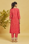 Shop_Samyukta Singhania_Red Viscose Rayon Print Geometric Notched Neck Kurta Set _at_Aza_Fashions