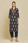 Samyukta Singhania_Blue Cotton Blend Printed Floral Foil Round Collar Kurta Set _Online_at_Aza_Fashions