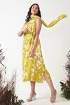 Buy_Chambray & Co._Yellow All Weather Silk Tie-dye Round Autumn Pattern A-line Dress _Online_at_Aza_Fashions