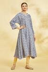 Buy_Naintara Bajaj_Grey Daisy Floral Print Kurta _at_Aza_Fashions