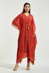 Buy_Anantaa by Roohi_Red Bemberg Modal Print Flower Bloom V Neck Kaftan With Pant _at_Aza_Fashions