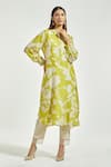 Buy_Anantaa by Roohi_Green Bemberg Modal Print Blooming Flower Round Collar Kurta With Pant _at_Aza_Fashions