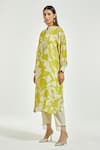 Anantaa by Roohi_Green Bemberg Modal Print Blooming Flower Round Collar Kurta With Pant _Online_at_Aza_Fashions