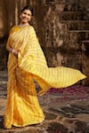 Geroo Jaipur_Yellow Pure Tussar Silk Tie Dye Leheriya Saree With Unstitched Blouse Fabric _Online_at_Aza_Fashions