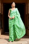 Buy_Geroo Jaipur_Green Pure Tussar Silk Tie Dye Leheriya Saree With Unstitched Blouse Fabric _at_Aza_Fashions