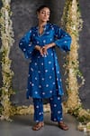 Buy_Gulaal_Blue Modal Satin Tie-dye Bandhani Mandarin Collar A Line Kurta With Pant _at_Aza_Fashions
