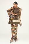 Buy_Rajdeep Ranawat_Beige Silk Geometric Band Chanel Pattern Tunic  _at_Aza_Fashions