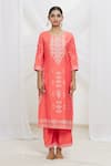 Samyukta Singhania_Pink Kurta Liva Floral Round Straight Long Sleeve Set _Online_at_Aza_Fashions