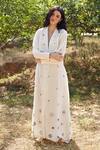 Buy_Palak Khandelwal_Ivory Cotton, Silk Embroidery Collared Floral Dress _at_Aza_Fashions