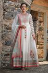 Buy_Bairaas_Peach Mul Cotton Block Print, Sequin Blunt V Neck Floral Anarkali With Dupatta_at_Aza_Fashions