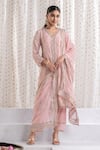 Buy_Mulmul_Pink Pure Mulmul Sawariya Floral Thread Embroidered Kurta With Pant_at_Aza_Fashions