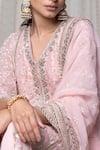 Mulmul_Pink Pure Mulmul Sawariya Floral Thread Embroidered Kurta With Pant_at_Aza_Fashions