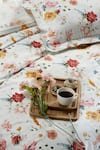 Houmn_Multi Color 100% Cotton Retreat Floral Print Duvet Cover _Online_at_Aza_Fashions