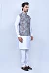 Arihant Rai Sinha_Grey Cotton Silk Printed Geometric Nehru Jacket _at_Aza_Fashions