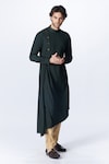 Buy_S&N by Shantnu Nikhil_Green Terylene Plain Pleated Draped Asymmetric Kurta_at_Aza_Fashions