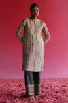 Buy_Taisha_Cream Linen, Silk, , Chanderi, Handloom Bhuman Kurta Pant Set _at_Aza_Fashions