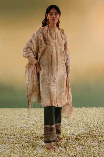 Shop_Taisha_Yellow Linen, Silk, , Handloom Bhuman Geometric Woven Kurta Set _Online_at_Aza_Fashions