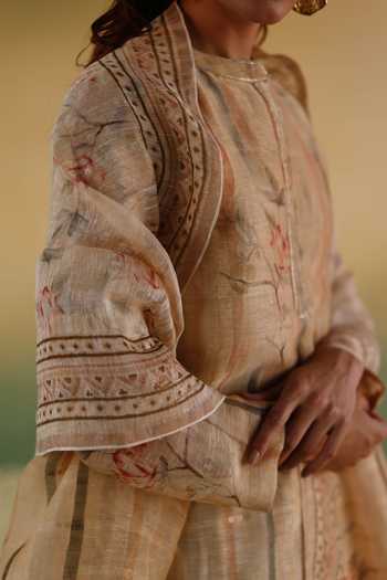 Taisha_Yellow Linen, Silk, , Handloom Bhuman Geometric Woven Kurta Set _at_Aza_Fashions