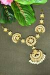Shop_Vivinia By Vidhi Mehra_Gold Plated Floral Embellished Kundan Mathapatti _at_Aza_Fashions