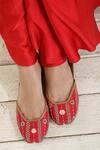 Buy_Shilpsutra_Red Embroidered Blossom Threadwork Juttis_at_Aza_Fashions