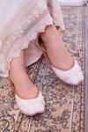 Buy_Shilpsutra_White Embroidered Paradise Floral Threadwork Juttis_at_Aza_Fashions