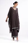 Vvani By Vani Vats_Gray V-neck Mirror And Chheeta Work Kaftan Set _Online_at_Aza_Fashions
