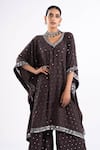 Vvani By Vani Vats_Gray V-neck Mirror And Chheeta Work Kaftan Set _at_Aza_Fashions